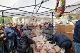 Ямбол - козунаци - благотворителност