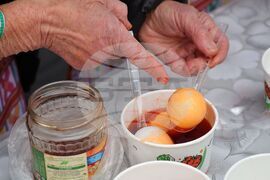 Бургас - Велики четвъртък - Багрилница за яйца