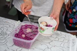 Бургас - Велики четвъртък - Багрилница за яйца