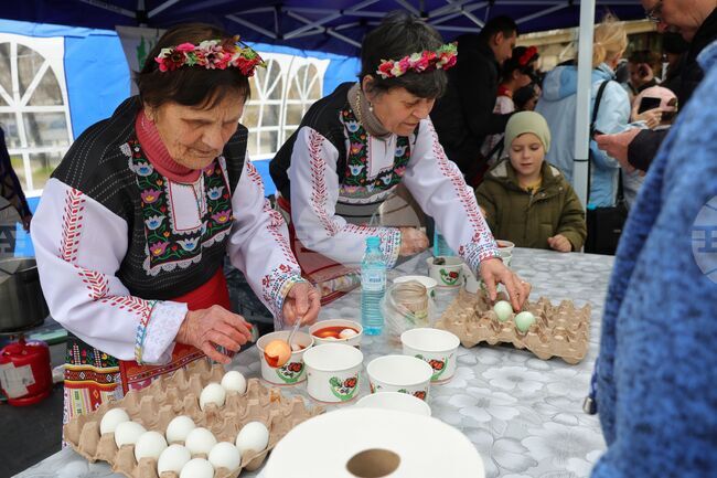 Бургас - Велики четвъртък - Багрилница за яйца