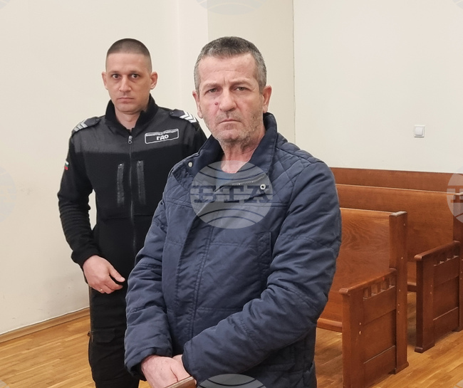 Окръжният съд в Хасково не уважи молбата на турски гражданин, обвинен в притежание на 323 грама кокаин, да излезе от ареста 