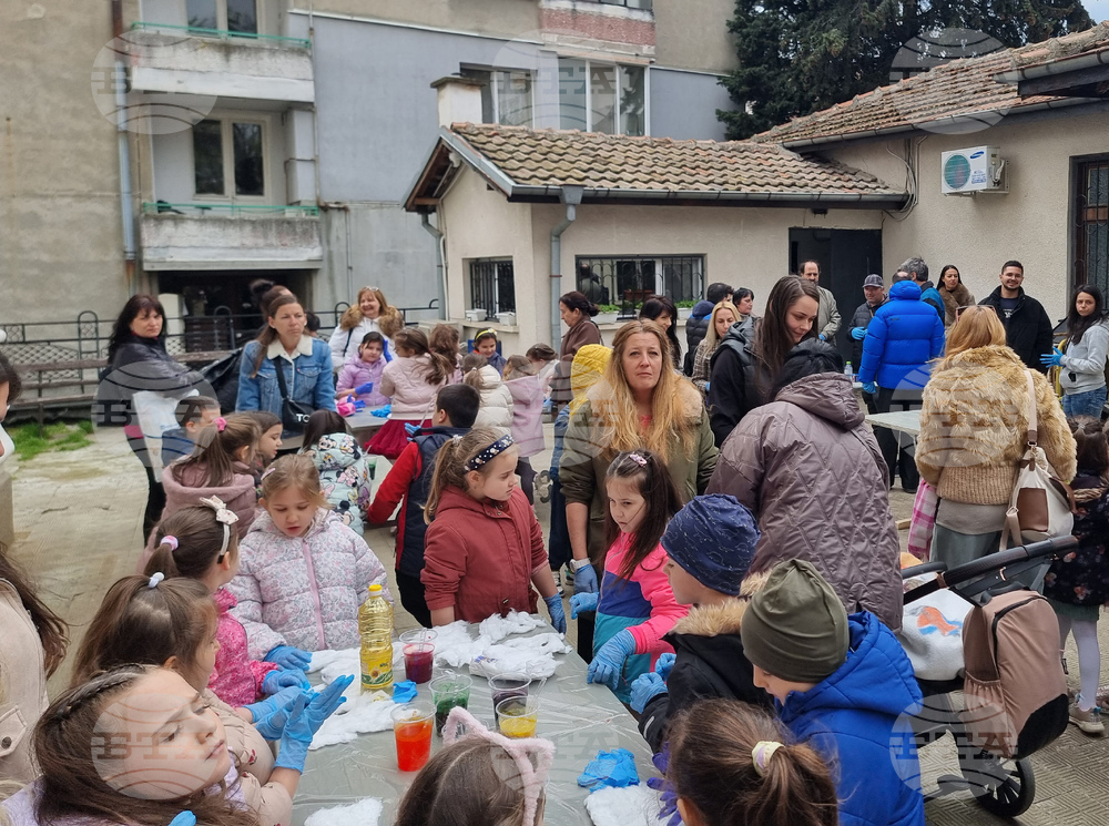 Стара Загора - боядисване яйца