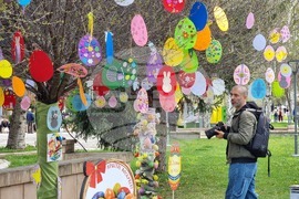 Ямбол - великденска украса