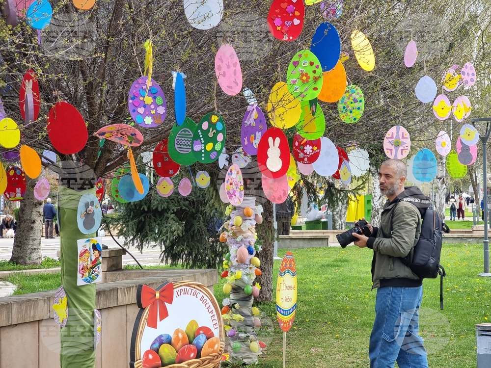 Ямбол - великденска украса