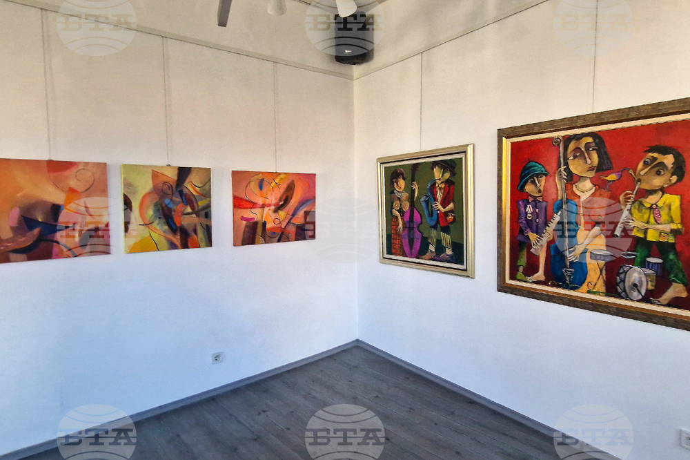 Троян - пролетна изложба на троянските художници