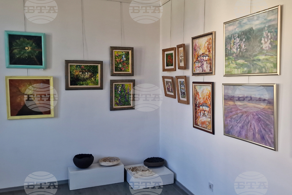 Троян - пролетна изложба на троянските художници