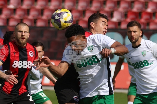 Локомотив София спечели минимално срещу Берое в среща от Първа лига