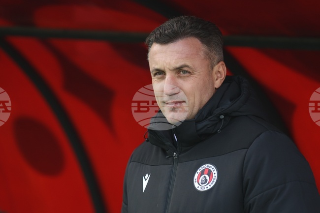 Треньорът на Локомотив София Станислав Генчев след обрата срещу Берое: "Играчите показаха характер"