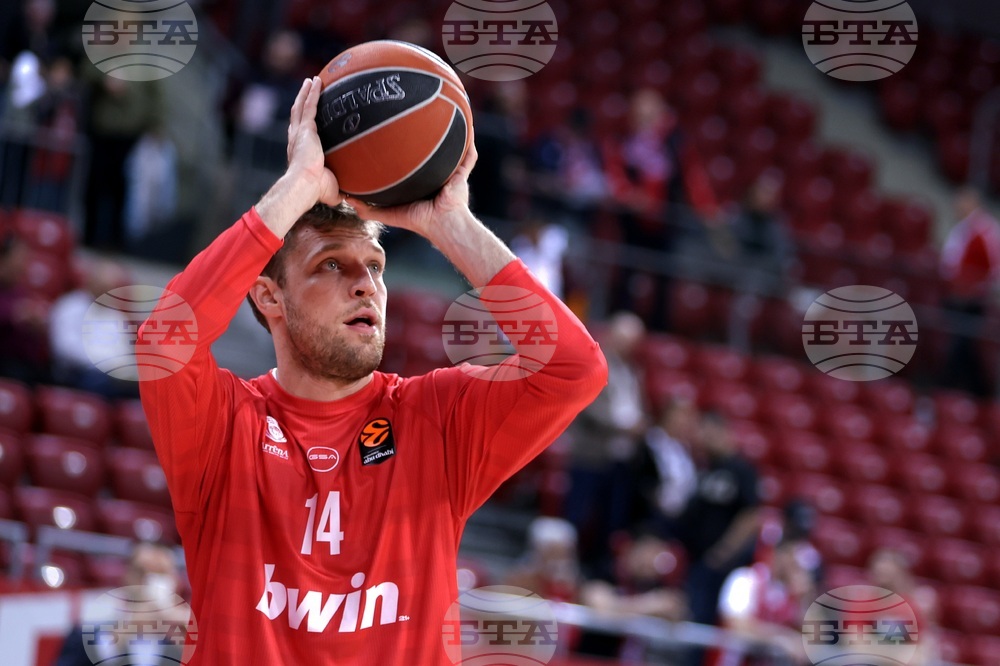 Баскетбол - Александър Везенков - загрявка 