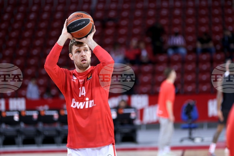 Caretaker Sports Minister Honours Aleksandar Vezenkov Ahead of EuroLeague Game in Sofia