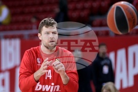 Баскетбол - Александър Везенков - загрявка 