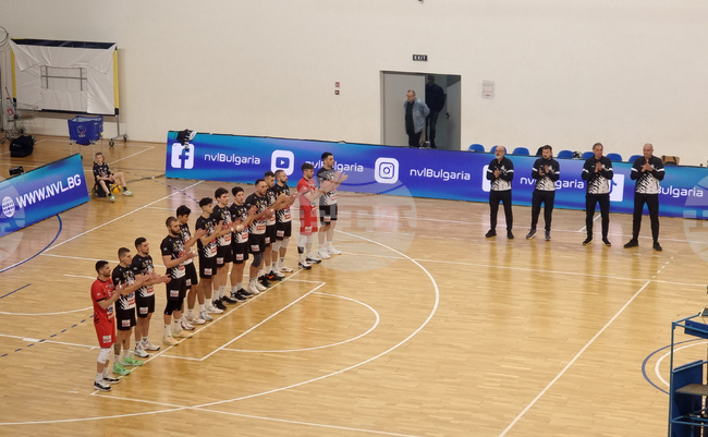 Волейболният Локомотив Авиа призова феновете за подкрепа преди решаващия полуфинален мач срещу Нефтохимик 2010