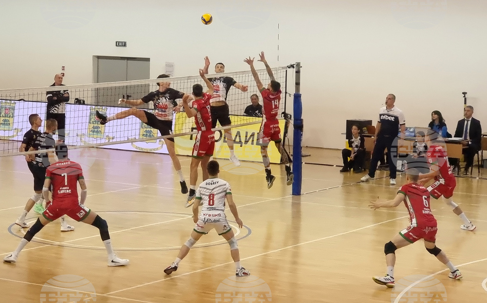 Пловдив - волейбол - Локомотив Авиа - Нефтохимик 2010 Бургас