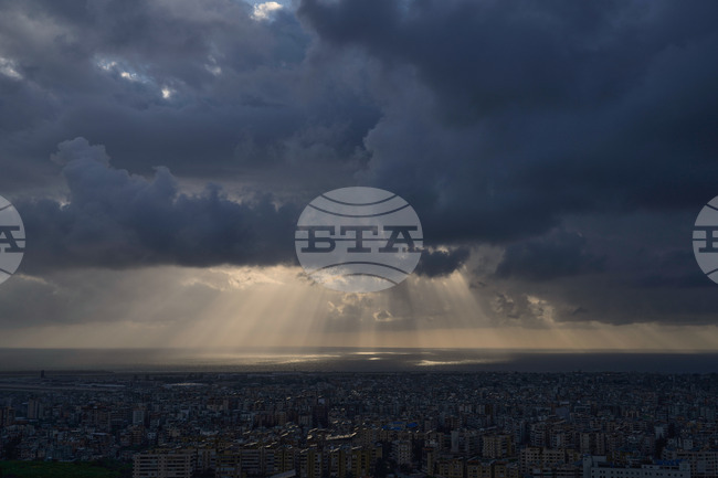 Израел отхвърля преговори с "Хизбула" за прекратяване на огъня, но се съгласи да започне официални преговори с Ливан 