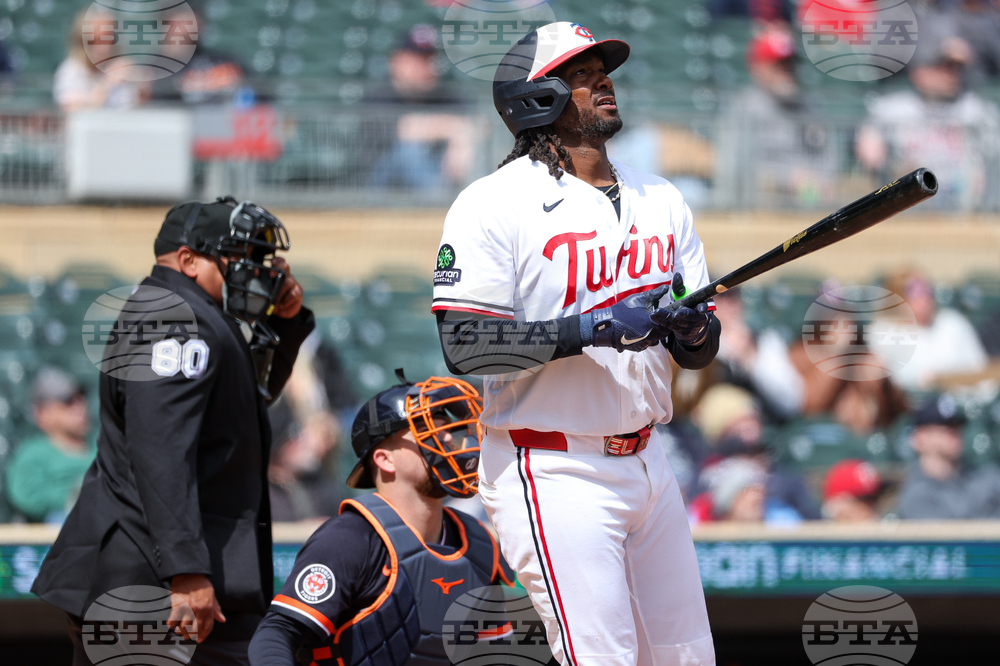 Tigers Twins Baseball