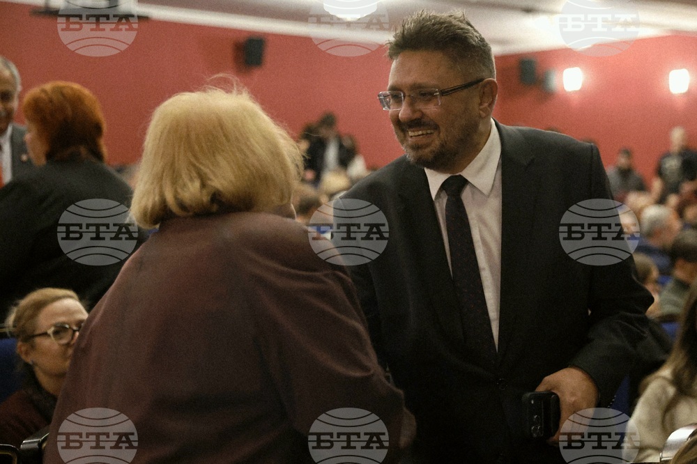 Пловдив - Драматичен театър - „Записки по българските въстания“ - премиера