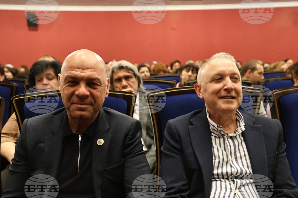 Пловдив - Драматичен театър - „Записки по българските въстания“ - премиера