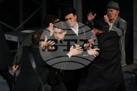 Пловдив - Драматичен театър - „Записки по българските въстания“ - премиера