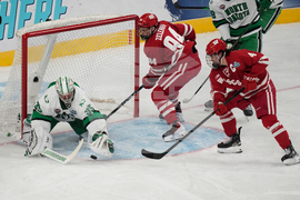 NCAA Wisconsin North Dakota Hockey