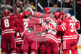 NCAA Wisconsin North Dakota Hockey