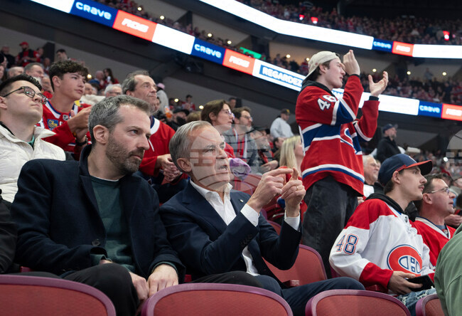 Lightning Canadiens Hockey Carney