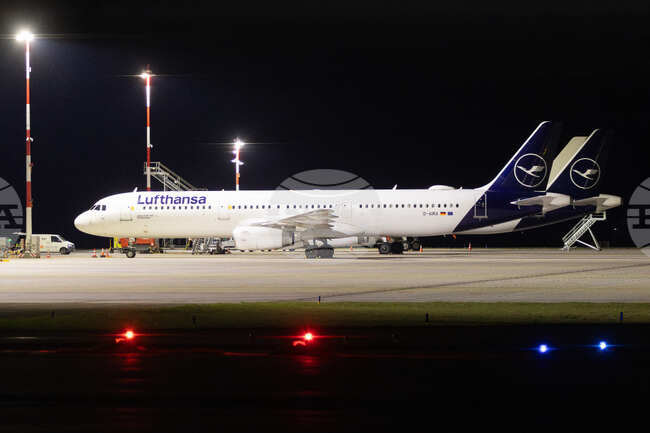 Кабинният персонал на германската авиокомпания "Луфтханза" започна стачка 