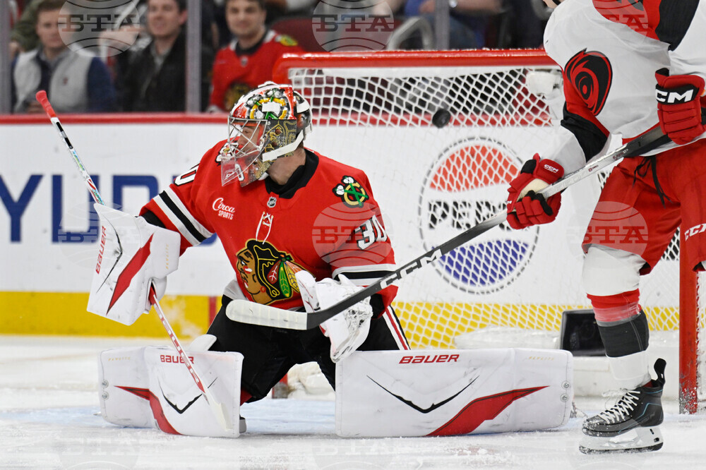 Hurricanes Blackhawks Hockey