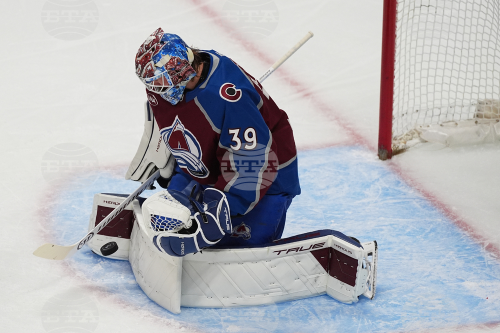 Flames Avalanche Hockey