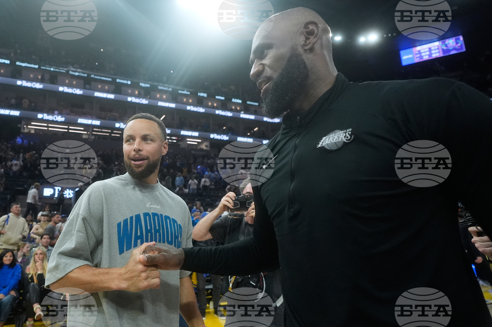 Lakers Warriors Basketball