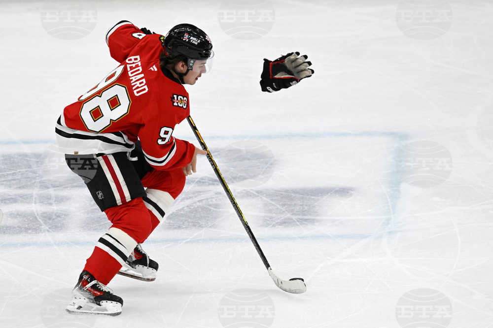 Hurricanes Blackhawks Hockey
