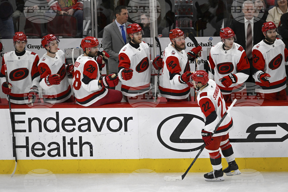 Hurricanes Blackhawks Hockey