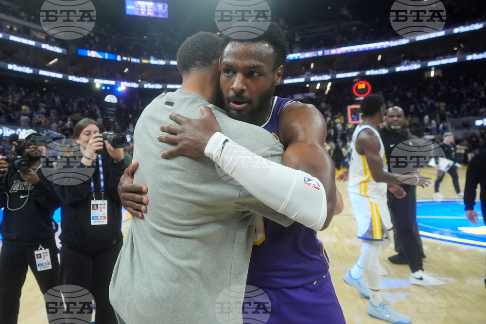 Lakers Warriors Basketball