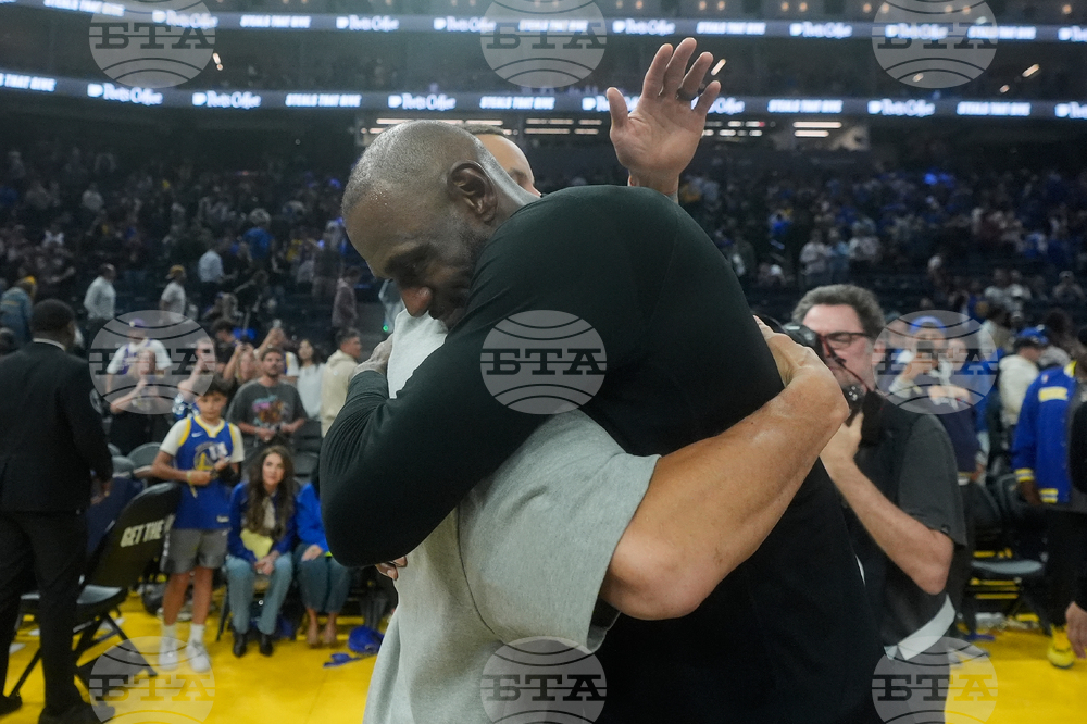 Lakers Warriors Basketball