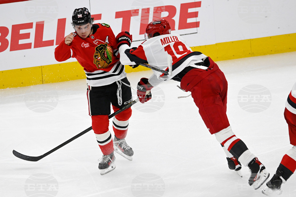 Hurricanes Blackhawks Hockey