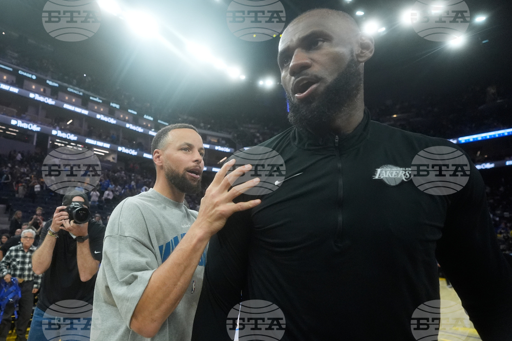 Lakers Warriors Basketball