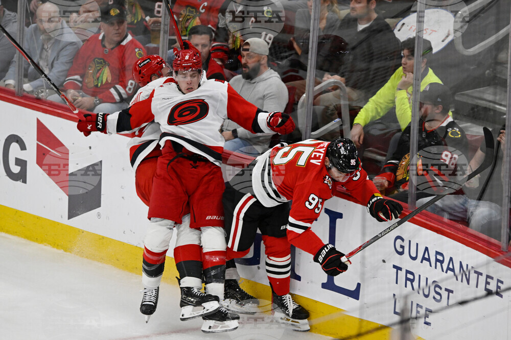 Hurricanes Blackhawks Hockey
