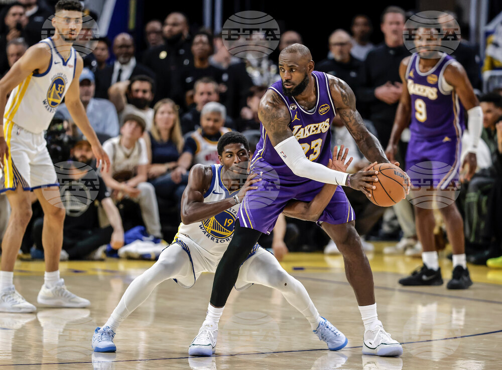 Lakers Warriors Basketball