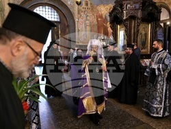 Последование за Царските часове - патриарх Даниил