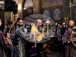 Последование за Царските часове - патриарх Даниил