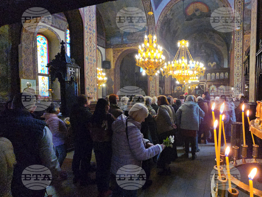 Кърджали - храм „Св. Георги Победоносец“ - Разпети петък