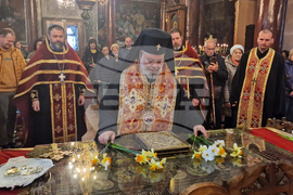 Стара Загора - храм „Св. Димитър“ - изнасяне на плащаница