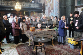 Добрич - храм „Св. Троица“ - Разпети петък - служба