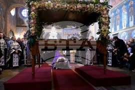 Последование за Царските часове - патриарх Даниил