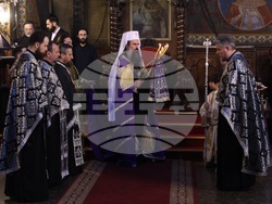 Последование за Царските часове - патриарх Даниил