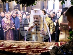 Последование за Царските часове - патриарх Даниил