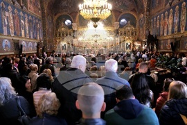 Последование за Царските часове - храм „Св. великомъченица Неделя“