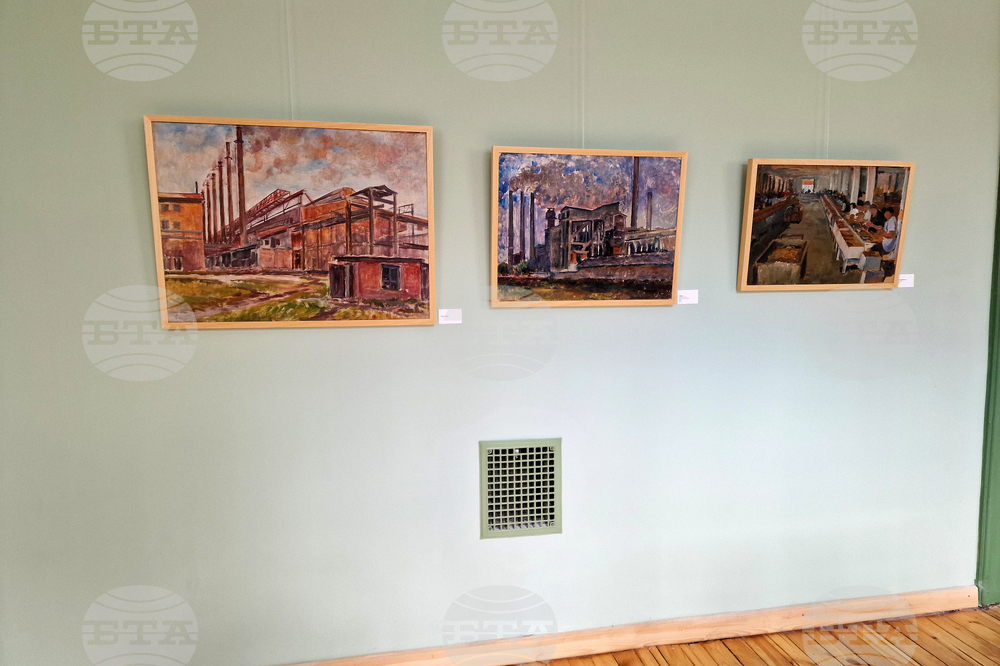 Перник - изложбена зала „Васил Бараков“ - откриване