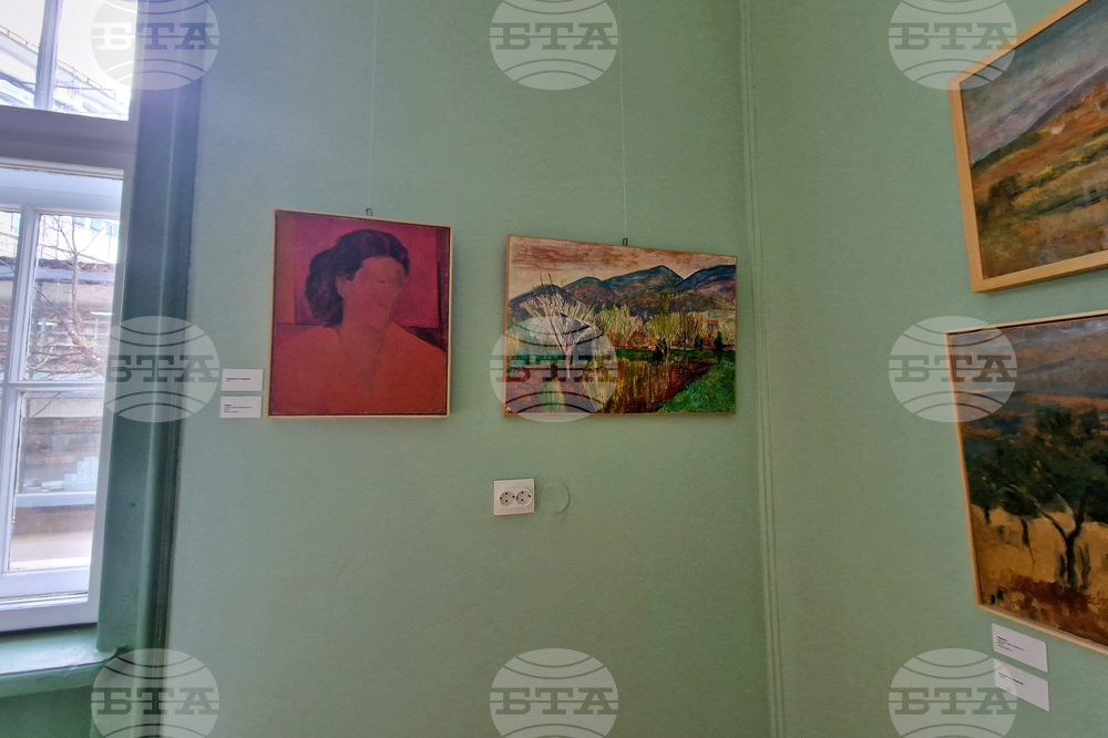 Перник - изложбена зала „Васил Бараков“ - откриване