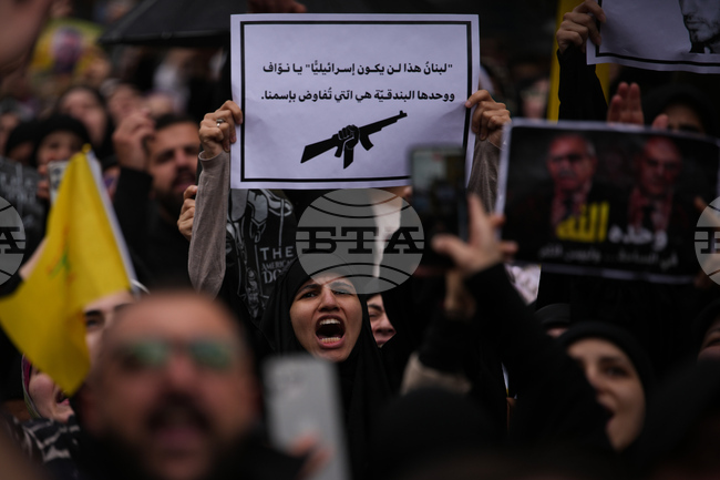 Лидерът на "Хизбула" настоя ливанското правителство да отмени планираните за утре във Вашингтон разговори между ливанския и израелския посланик