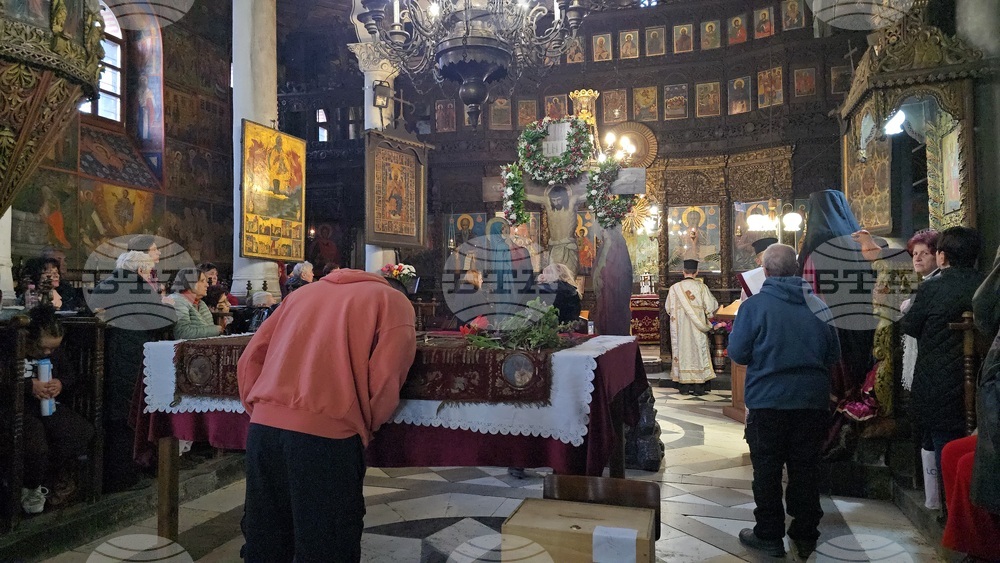 Благоевград - Опело Христово - храм „Въведение Богородично“
